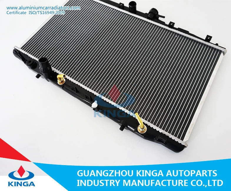 Auto Engine Cooling System Aluminum Plate Fin Honda Radiator for Accord Euro Cm2/ 3 with Heater Water Tank at 19010-