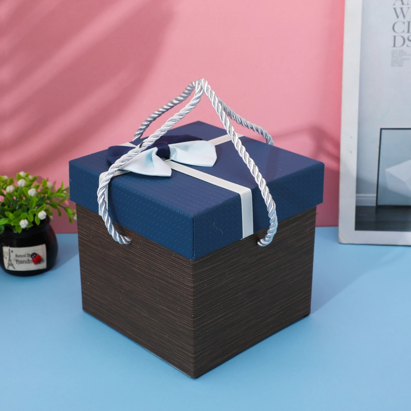 Luxury Ribbon Gift Packaging Paper Cardboard Box with Rope Handle