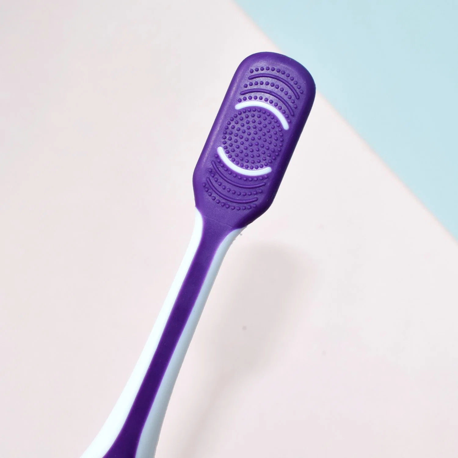 Hot Selling 2023 Deep Clean Spiral PBT Bristles Adult Plastic Toothbrush