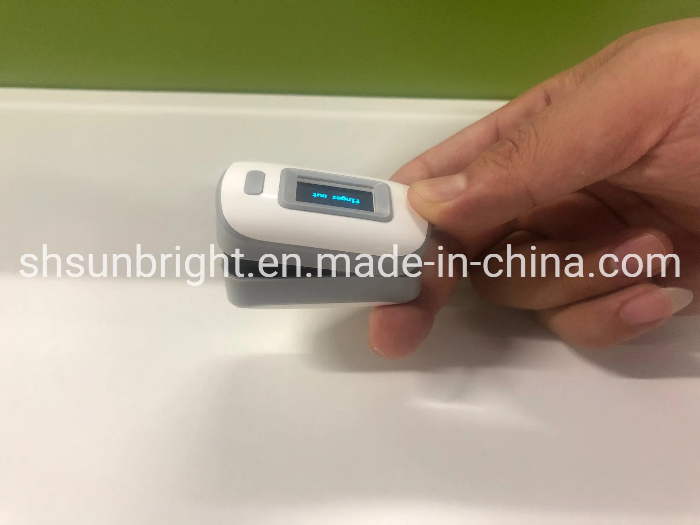 Fingertip Best OLED Pulse Oximeter for Medical Professionals