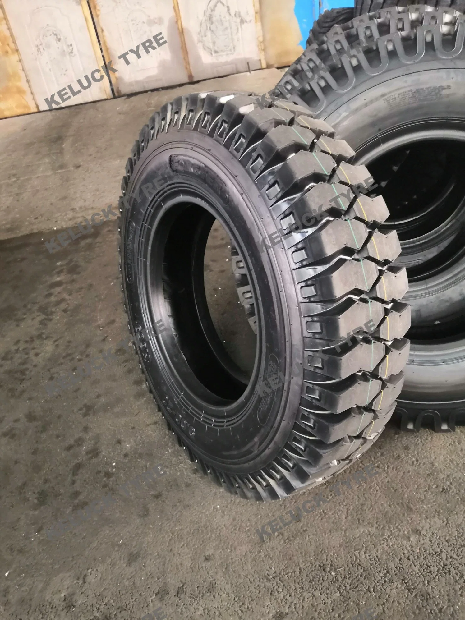 7.00-16 9.00-20 10.00-20 11.00-20 12.00-20 Trencher Excavator Loader Tyre Bias Tires