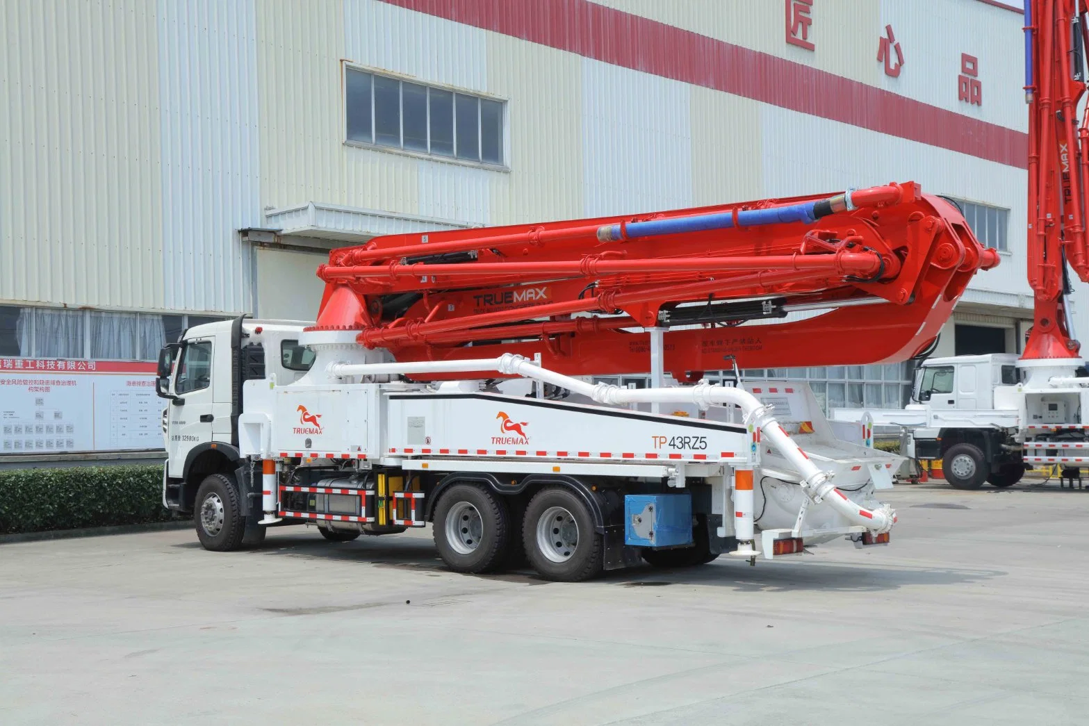 Tp43rz5 Truck Mounted Concrete Boom Pump From Truemax for Concrete Machinery