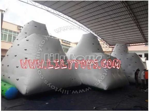 High quality/High cost performance Floating Inflatable Iceberg Water Toy with Best Handle