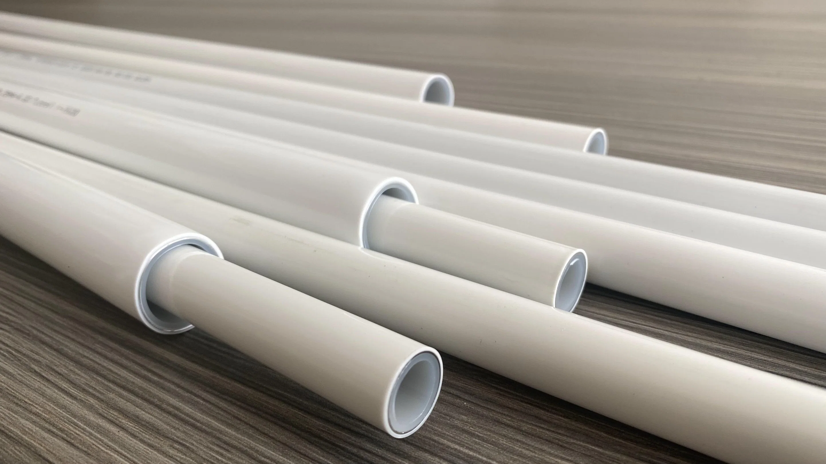 Pex-Al-Pex Pipe Composite Aluminium Plastic Multilayer Pipe Pex Tube for Water Supply and Underfloor Heating Plastic Tube