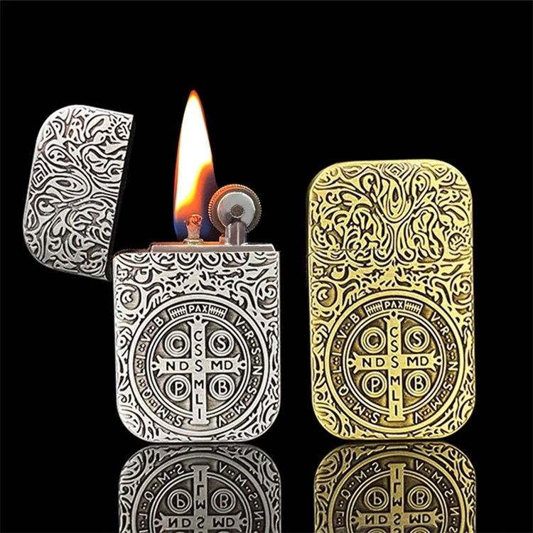 Customized Refillable Kerosene Lighter Stylish Emboss Technology Lighter Cigarette Lighter