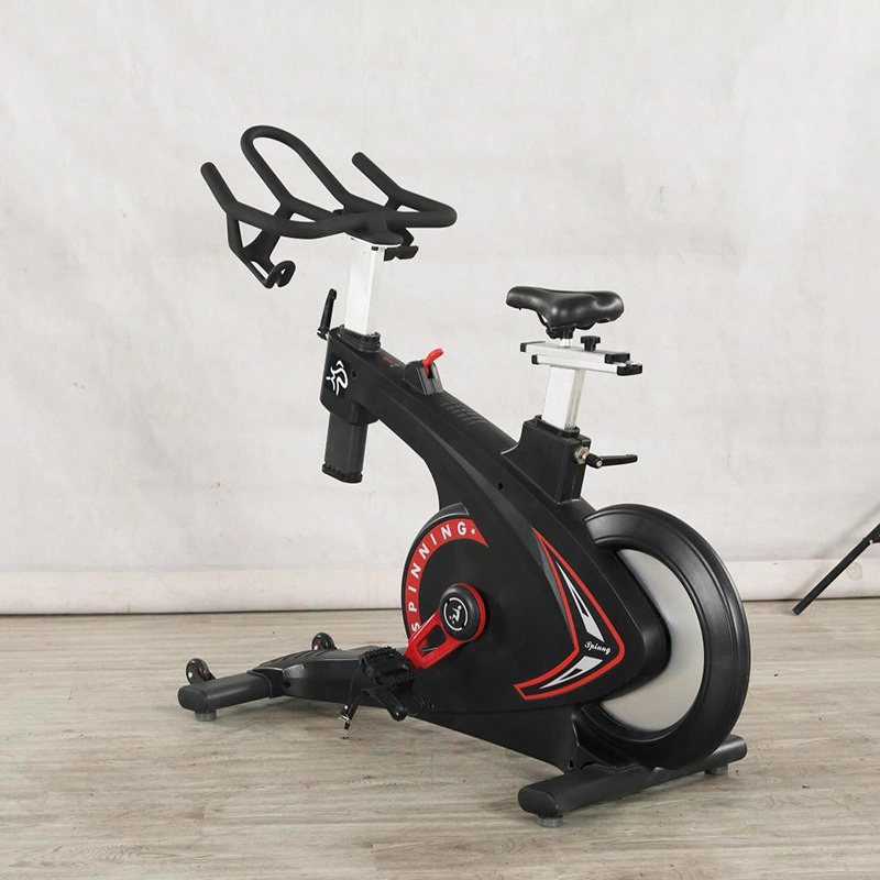 Bicicleta de spinning Magnetron de alta qualidade em aço inoxidável Musculação Home Piscina Aluguer de bicicleta de exercício com regulação em altura preto