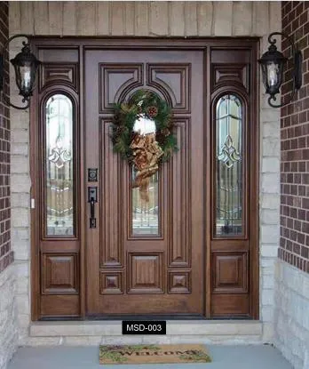 Porte intérieure en contreplaqué de bois, porte extérieure principale en bois de teck, design de porte double en bois massif, porte d'entrée en bois avec panneau en bois.