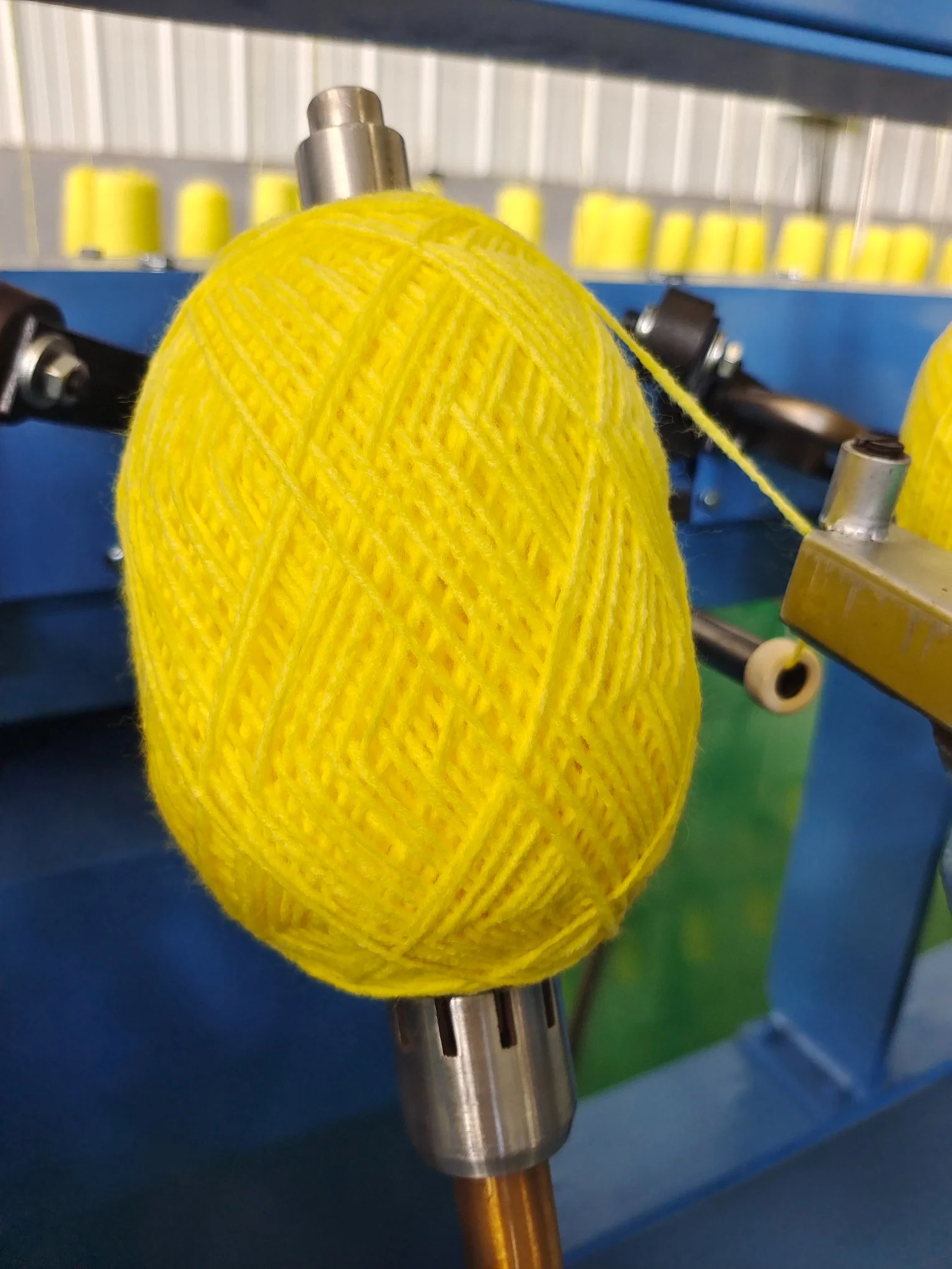 PP Woolen Yarn Wool Winding Machine Ball Winder Wool Yarn Making Machine