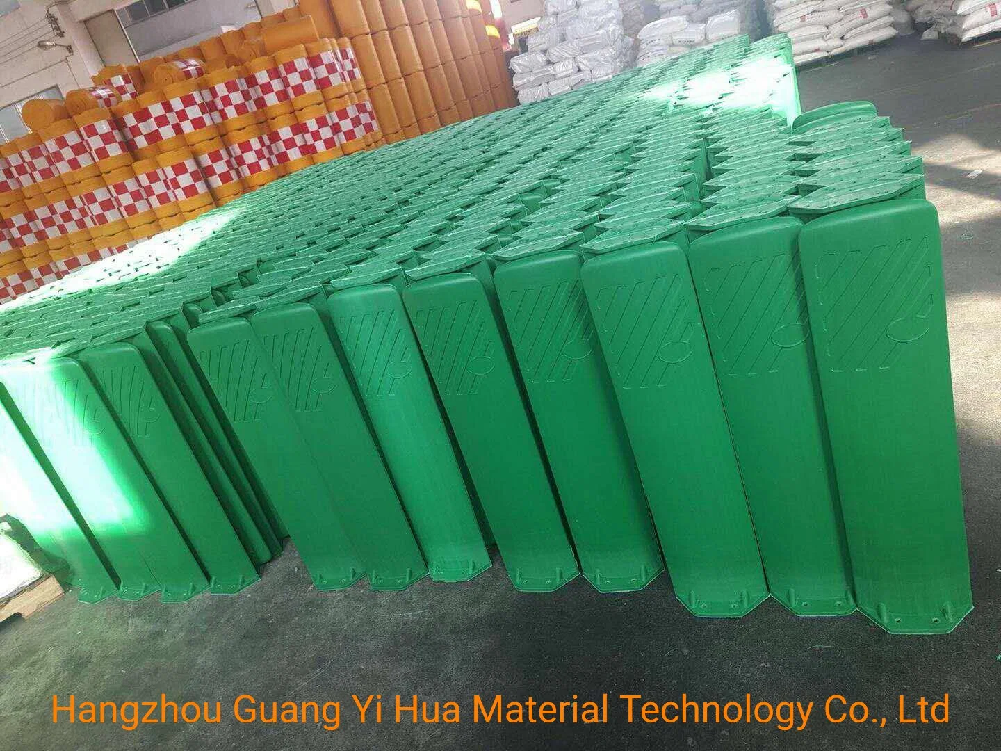 High quality/High cost performance  Green Lightweight PE Plastic Highway Anti-Glare Board Traffic Caution Safety FRP Fiberglass Anti-Dazzle Boards