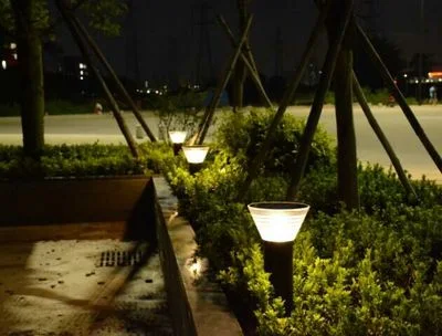 Solar Lawn Garden Lamp 12V LED Outdoor Decorative Post Courtyard Light