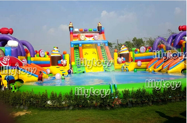 Playa inflables inflables gigantes obstáculo parque acuático piscina inflable con tobogán de agua