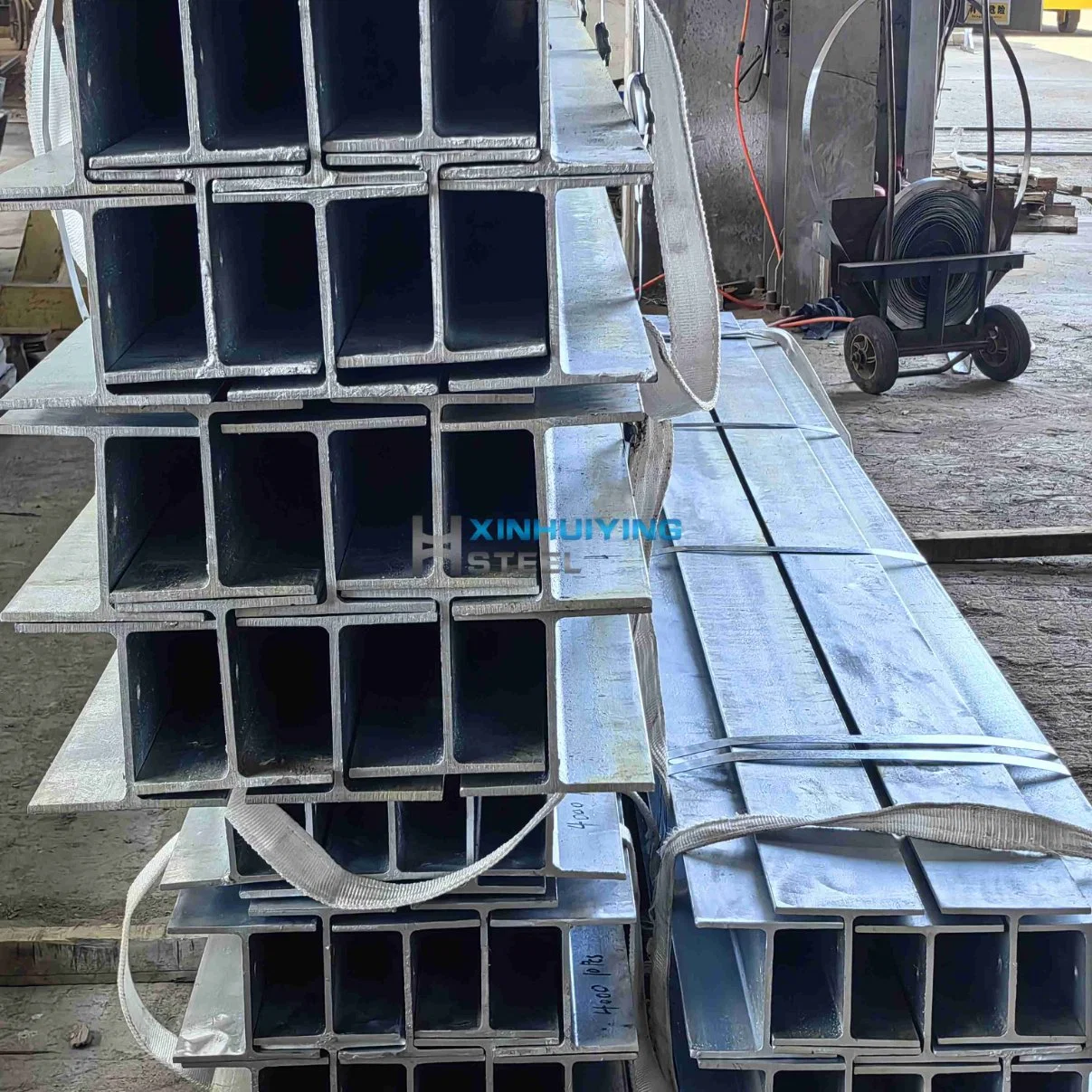 China Manufacturer Prefabricated Hot DIP Galvanized Slotted Steel Beams Competitive Steel I Beam H Beam Prices