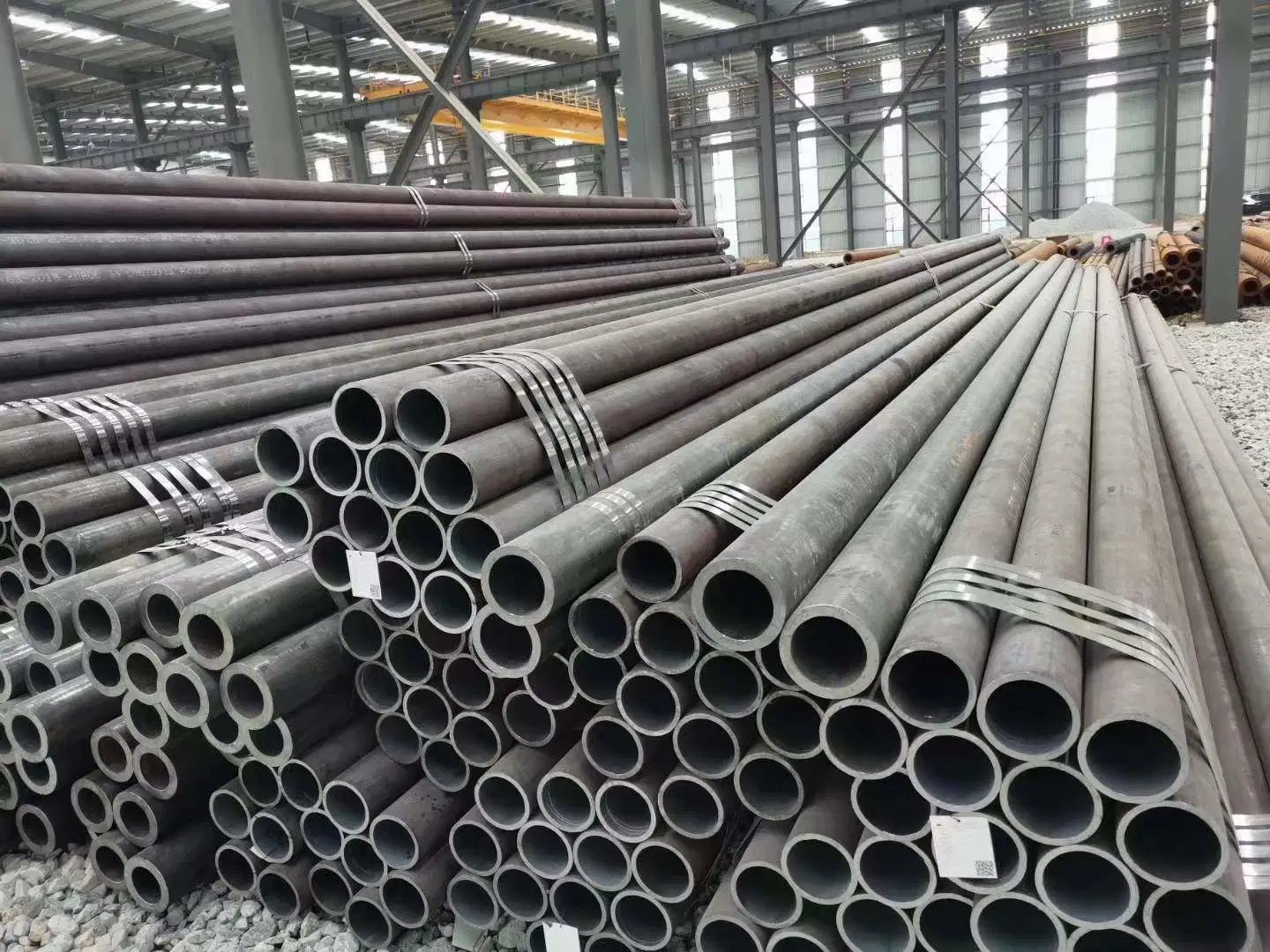 En10297-1 E355 Seamless Pipe E275 St52 SAE1045 DIN2391 St52 E215 E235 Seamless Steel Pipe