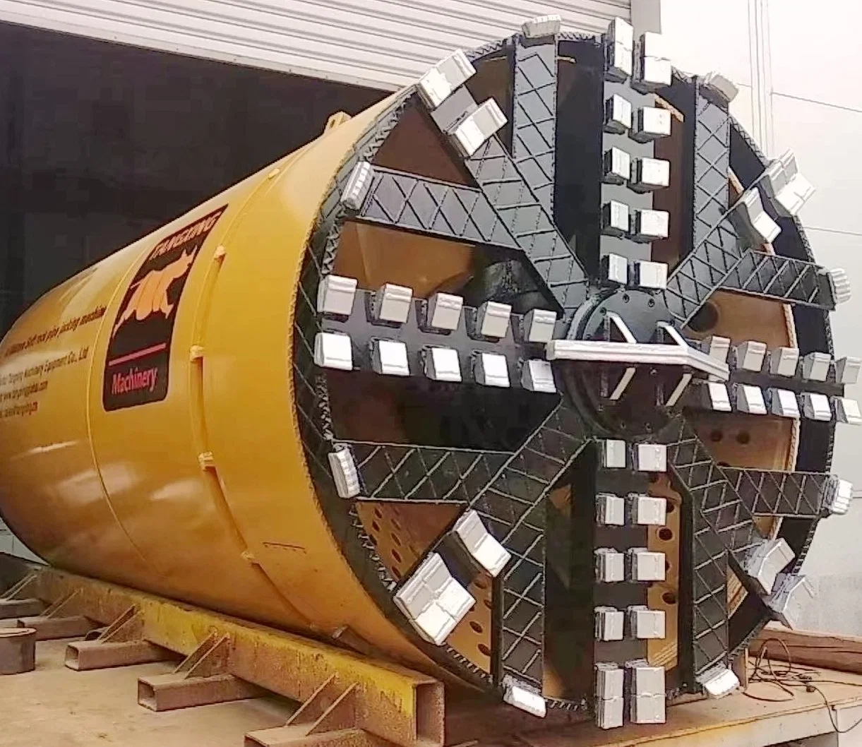 2000mm Soft Rock Tunnel Boring Machine Price