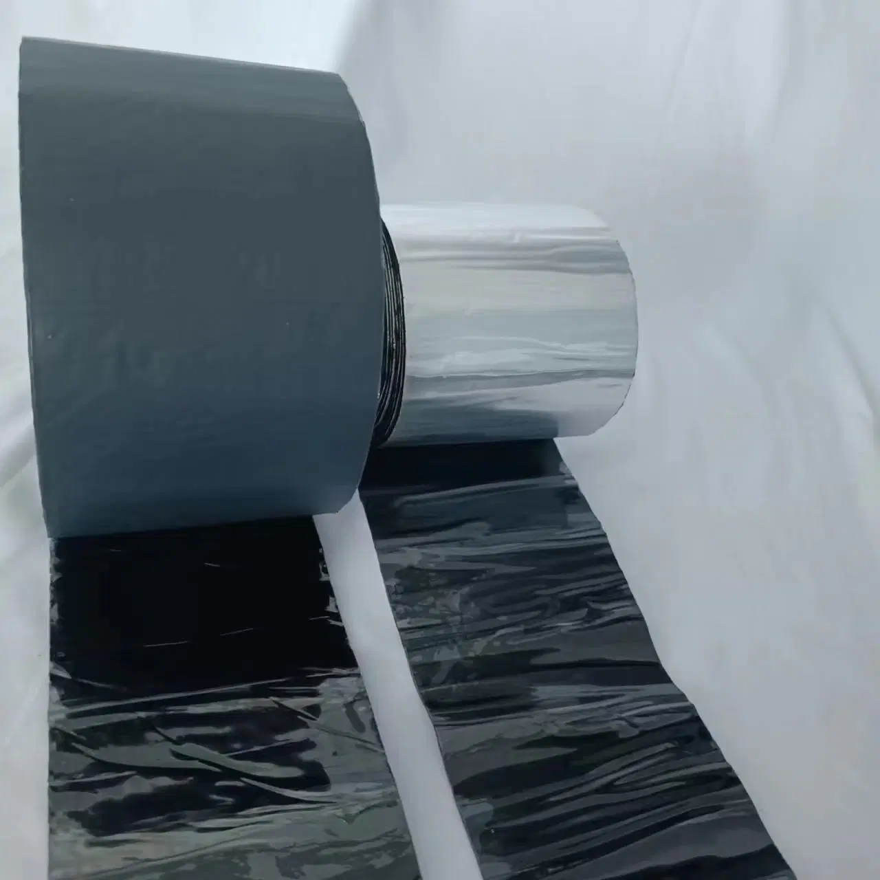 Strong Self-Adhesive Bitumen Flashing Tape for Roof Sealing and Waterproofing