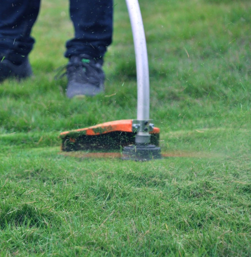 Gartengeräte 25,4cc Bürstenschneider und Grassfräser