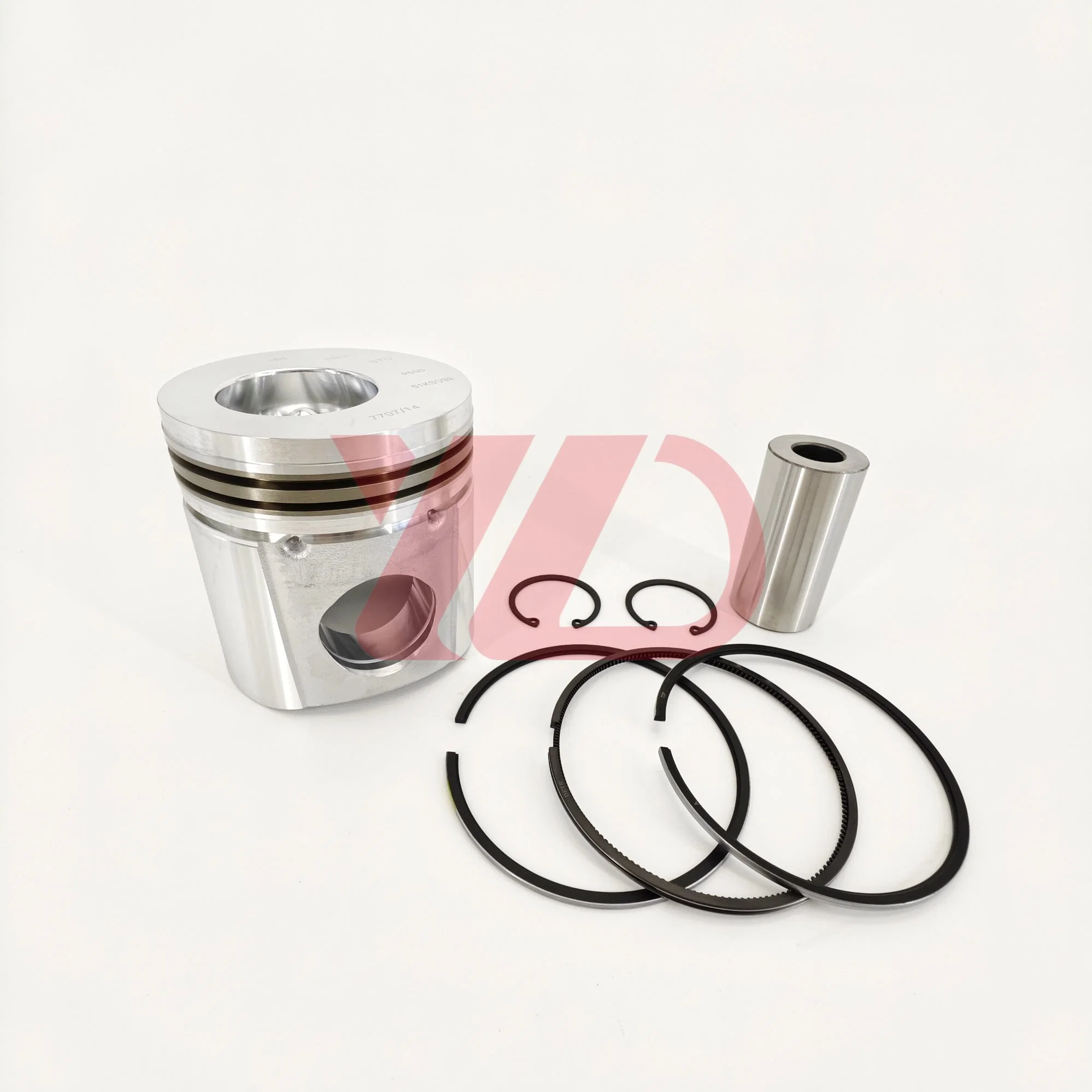 Diesel Engine Parts 6CT Engine Piston Kit 3802263 3917707 Piston 3802263 3917707 for Cummins