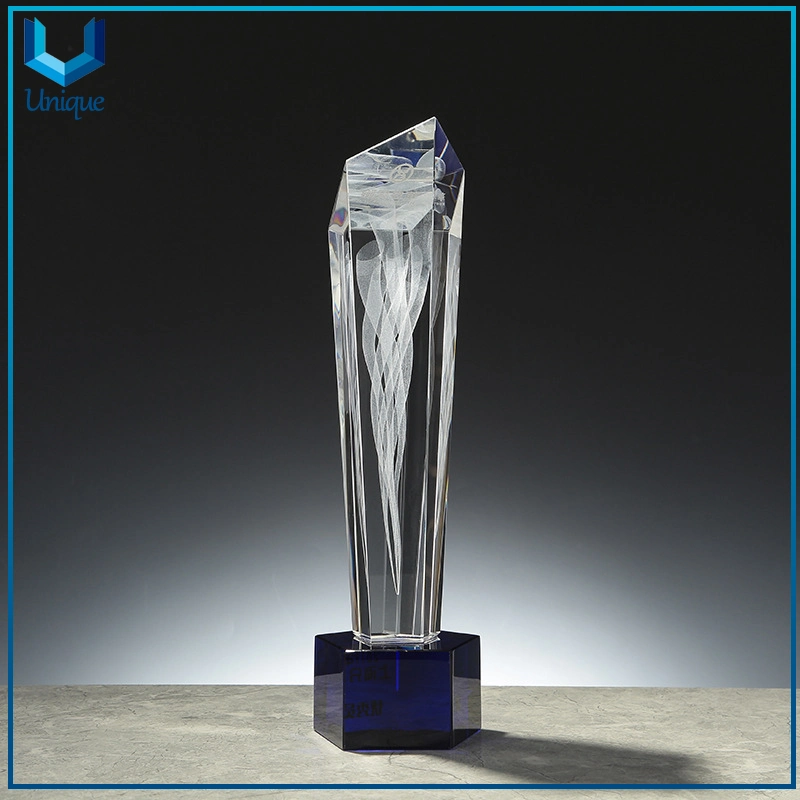 جائزة الكؤوس الكريستالية K9 الكلاسيكية عالية الجودة مع شعار مخصص، جائزة الكؤوس الذهبية للجائزة 3D لليزر الداخلي