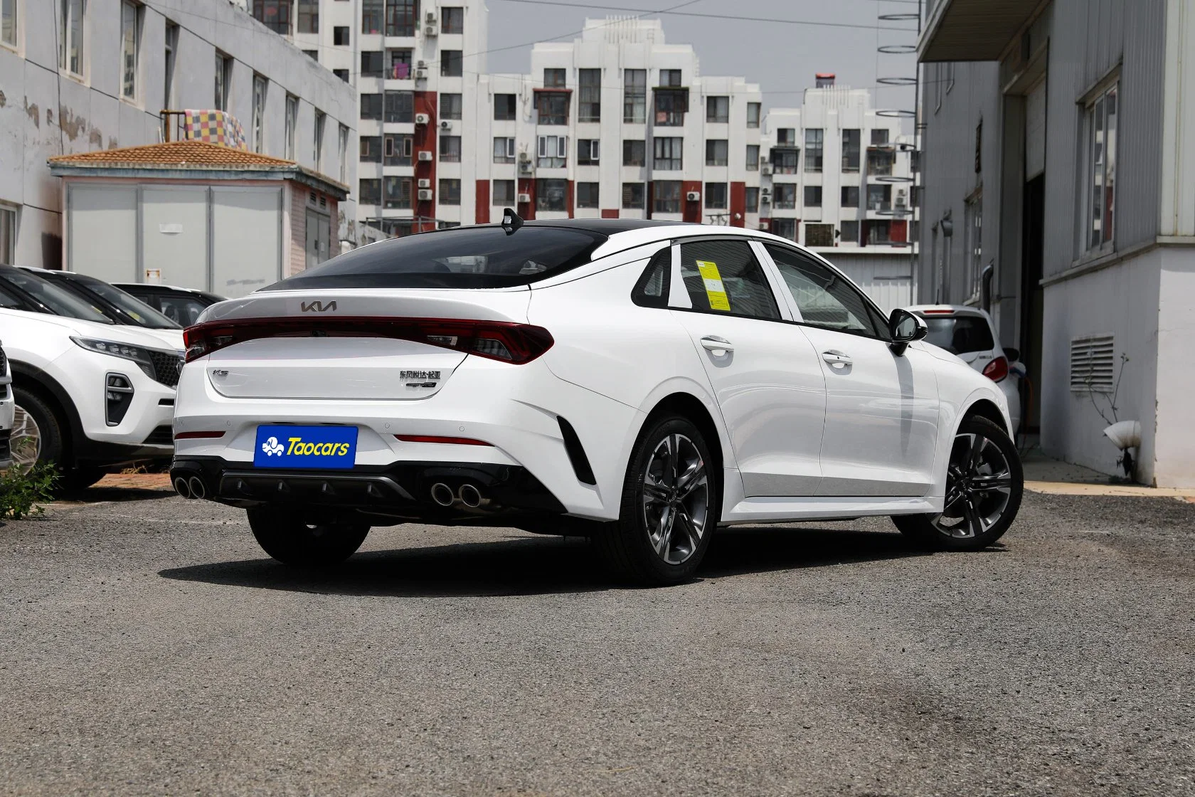 Kia K5 السيارة 2021 380 طن جي تي سطر في الإصدار النهائي