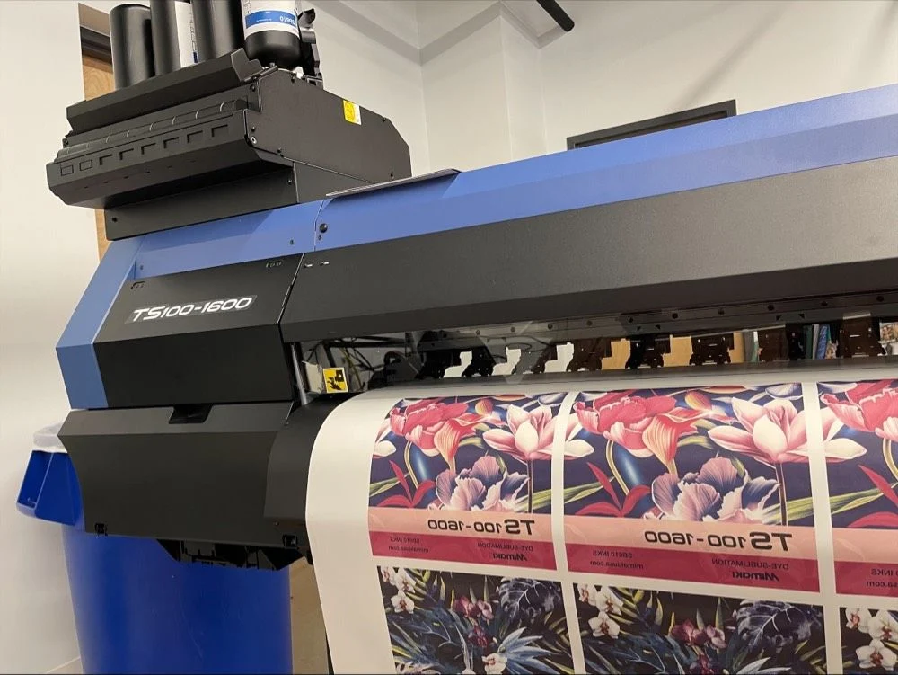 Высокая скорость Mimaki Ts100-1600 Сублимация передачи струйный принтер для одежды из текстиля