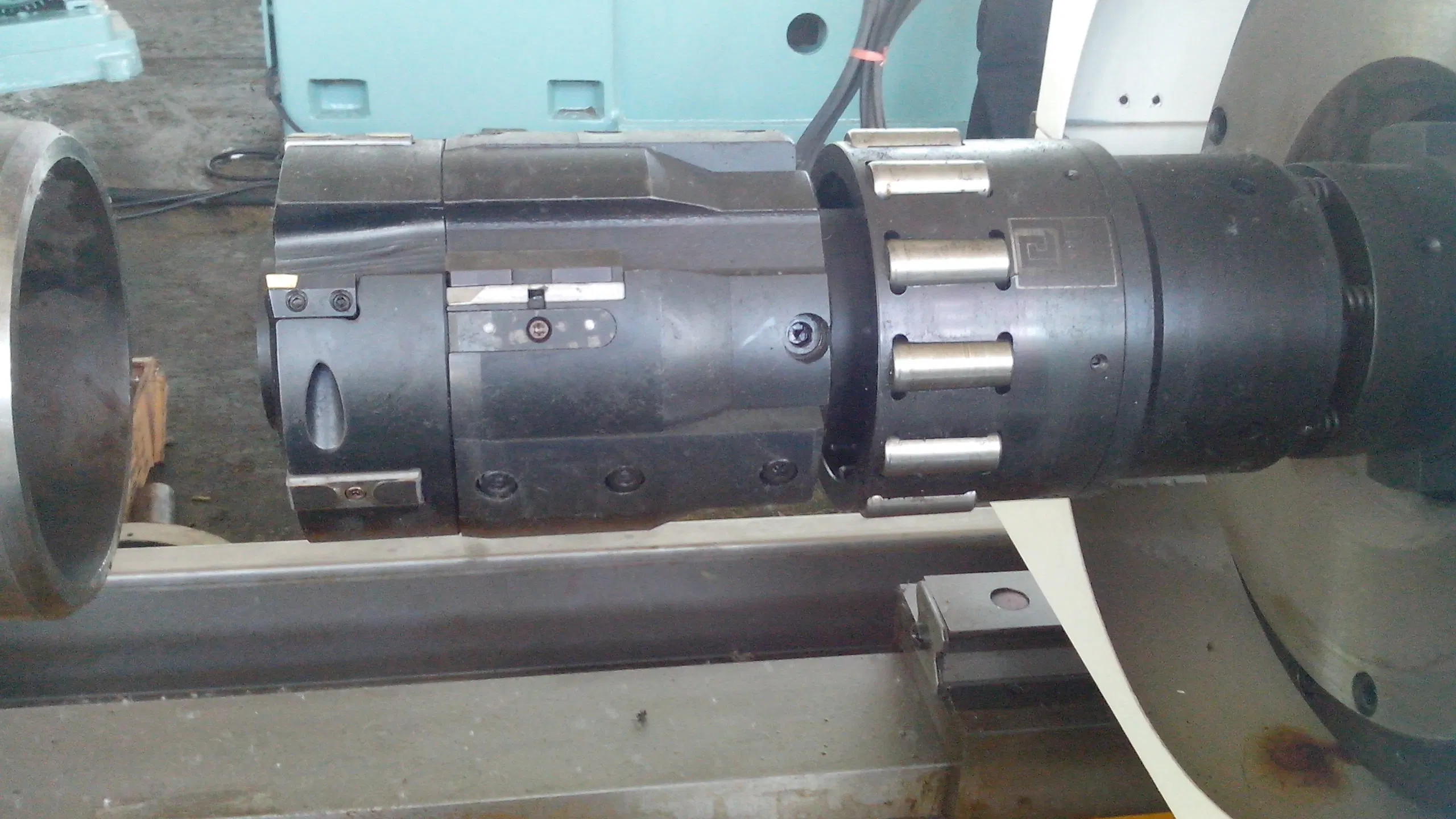 Deep Hole High Efficient Combined Skiving and Rolling Cutting Tool