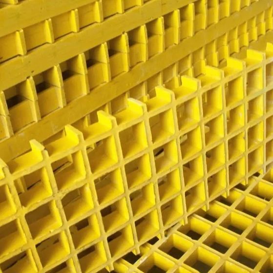 1.5" Glass Fiber Grating FRP Fiberglass Molded Mesh Sheet for Floor / Chemical Industry