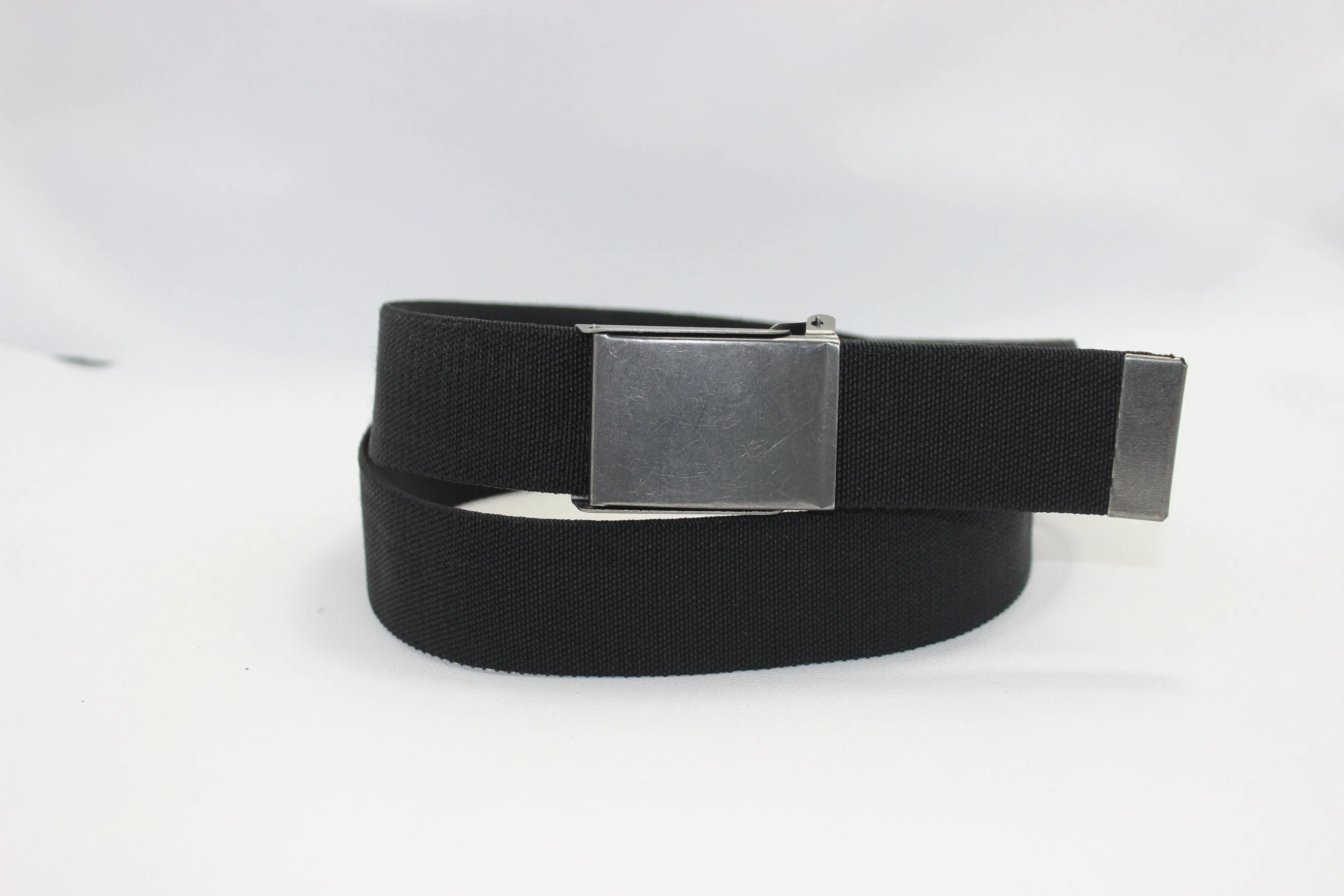 Manufacturer Men Fashion Solid Belt Original Durable Adjustable Pin Buckle (40-23265)