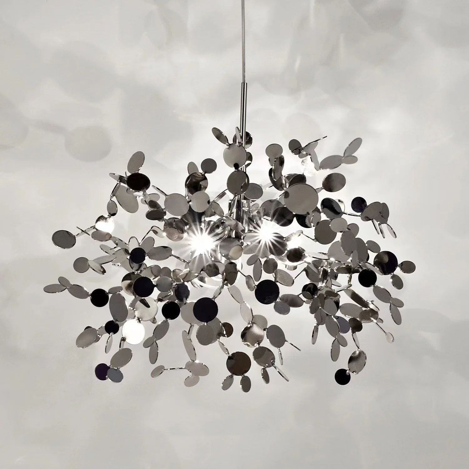 Nordic Postmodern Luxury Ball Sequin LED Chandelier Ceiling Lights Minimalist Chandelier.