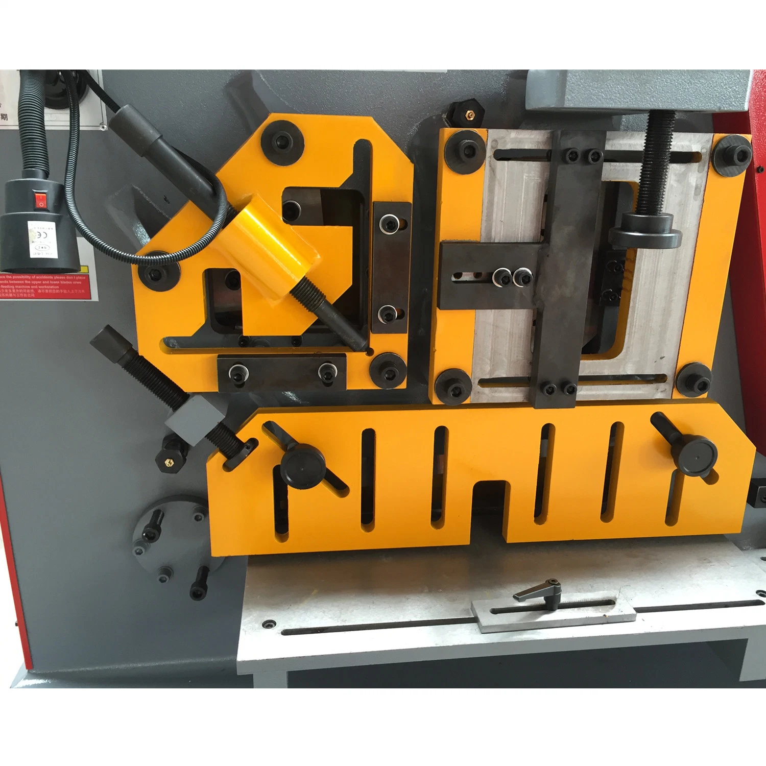 Hydraulic Ironworker Machine for Metal Punching Cutting Bending