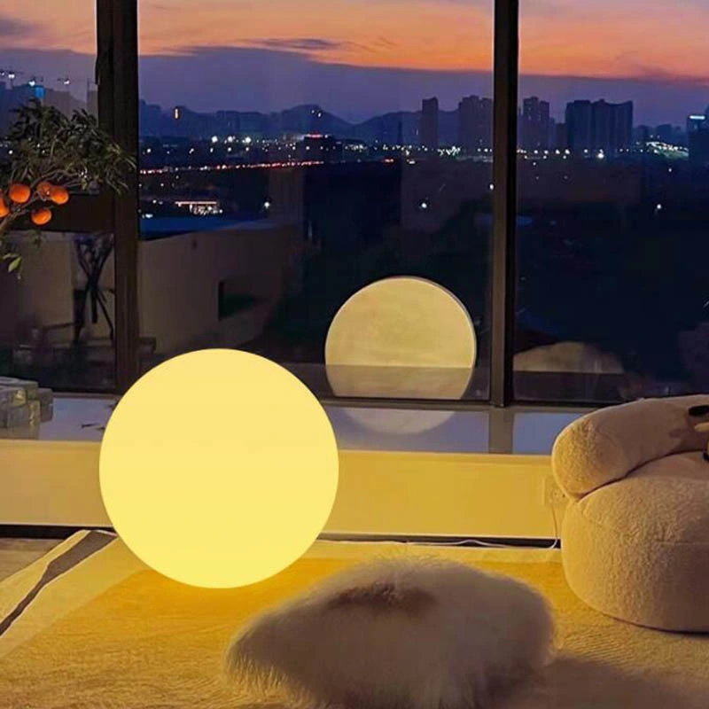 Muebles LED para exteriores plástico redondo RGB Ball Light LED Solar Lámpara LED