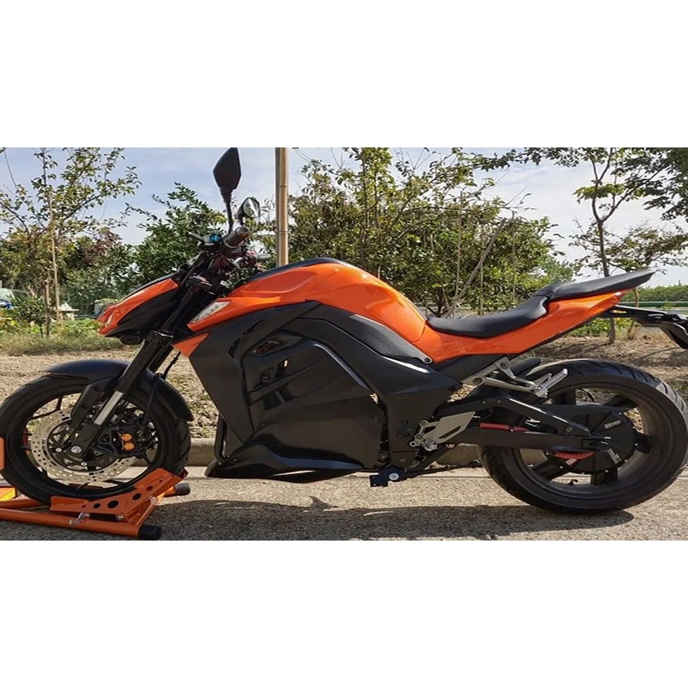 Ecc Cool Design 5000W Electric Motorcycle Electric Scooter E-Bike 17inch 72V High Speed Long Mileage Lithium Big Snake