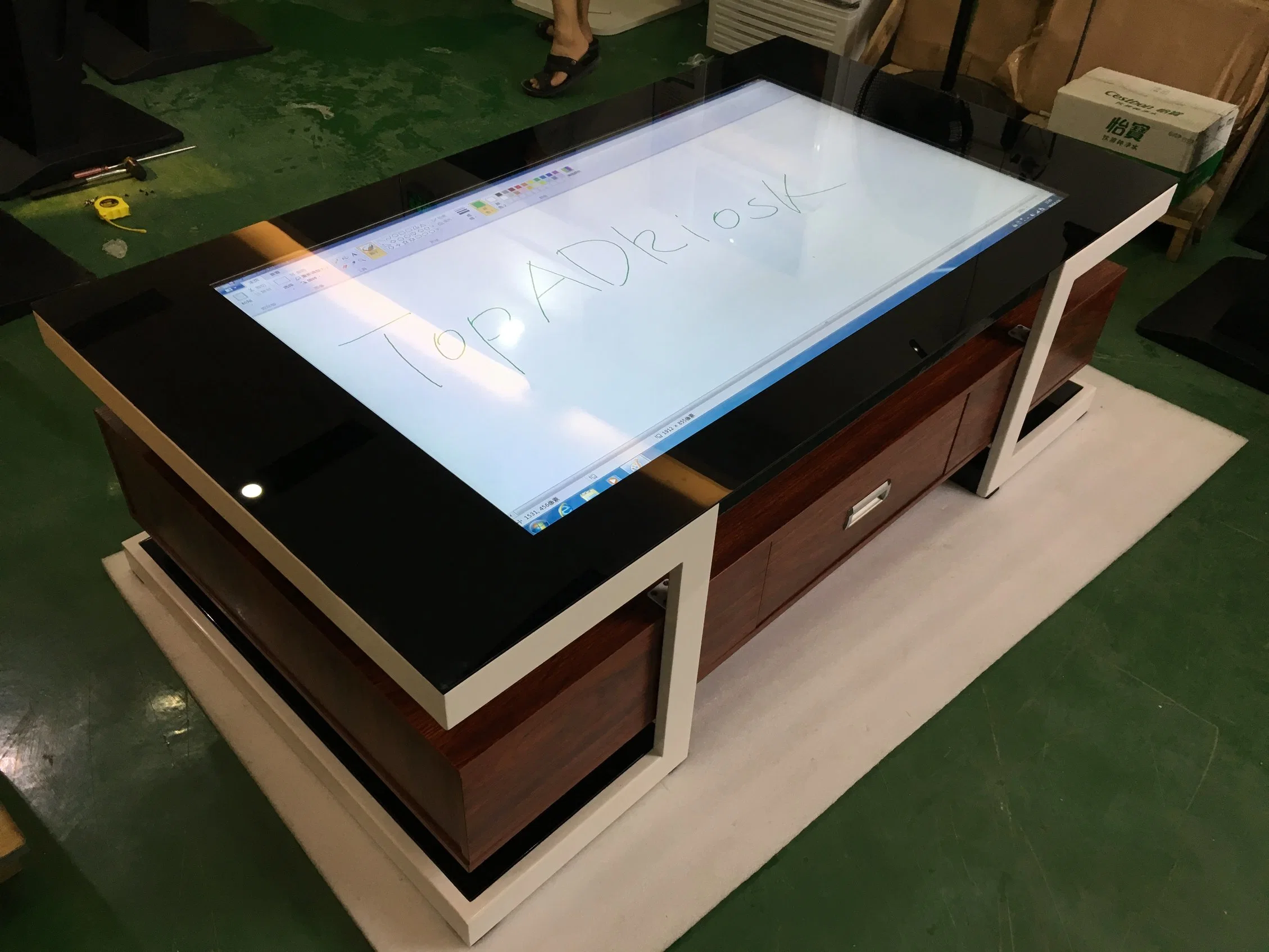 55"LCD Digital Signage Interactive Touch Screen Conference Table for Commercial Advertising Display