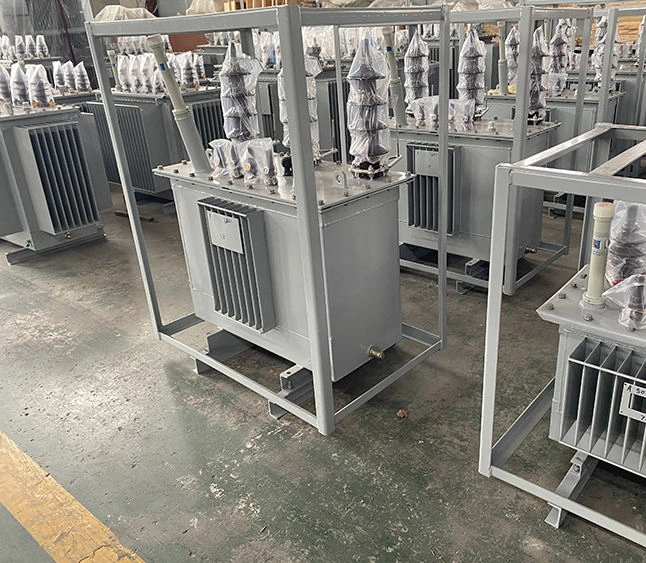 Professional Manufacture S11 Low Voltage Electric Power 3 Phase Oil Immersed Transformer