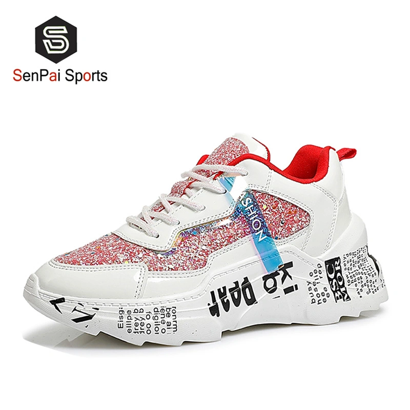 2021 Trend Branded Shinny Sneakers Popular Lady Fashion Footwear