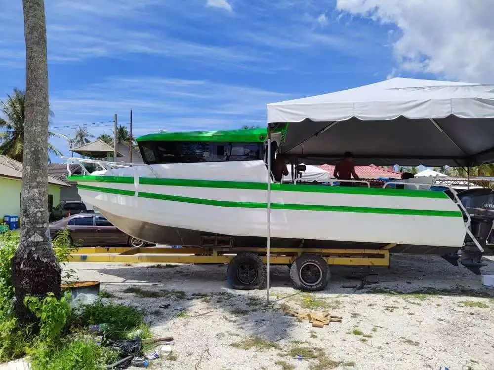 Extened Cabin Fishing Boat 30FT Aluminium Fishing Boat for Sale