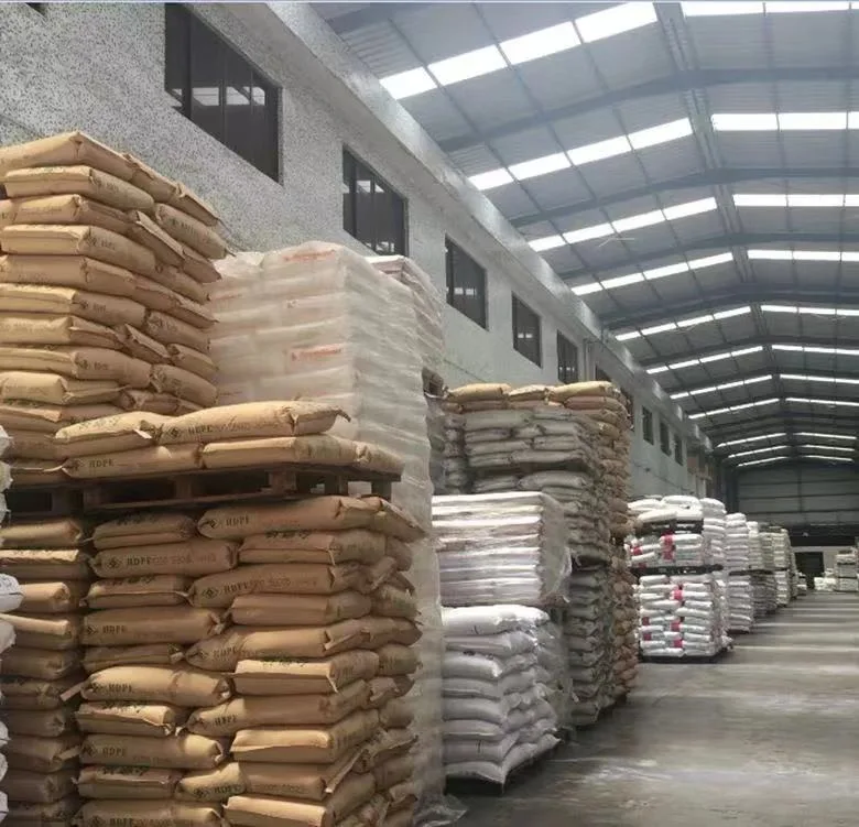 Hot Selling CAS No.: 9002-86-2 China Supplier PVC Resin Powder Sg-5 for PVC Wainscoting and Flooring