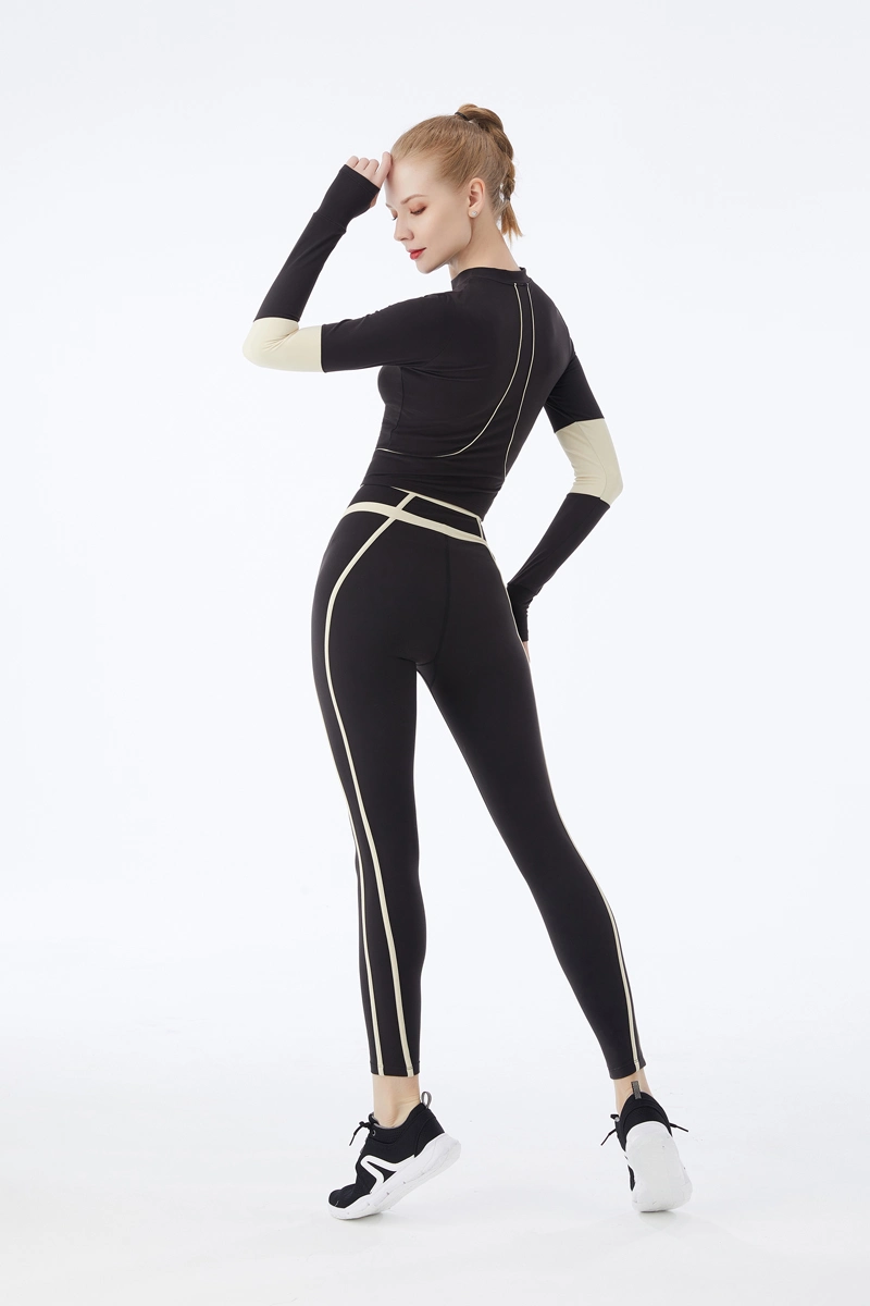 Long Sleeves Women Figure Hugging Yoga Suit Fitness Female Gym Sports Wear