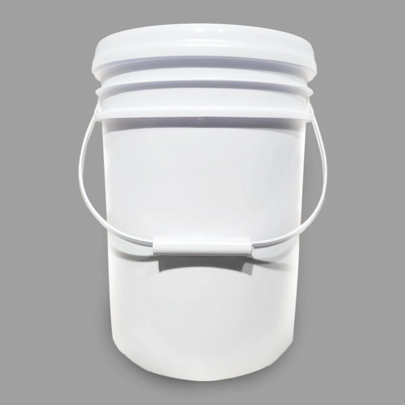 American Style Round Bucket 20 Liter Plastic Paint Pails with Spout Lid