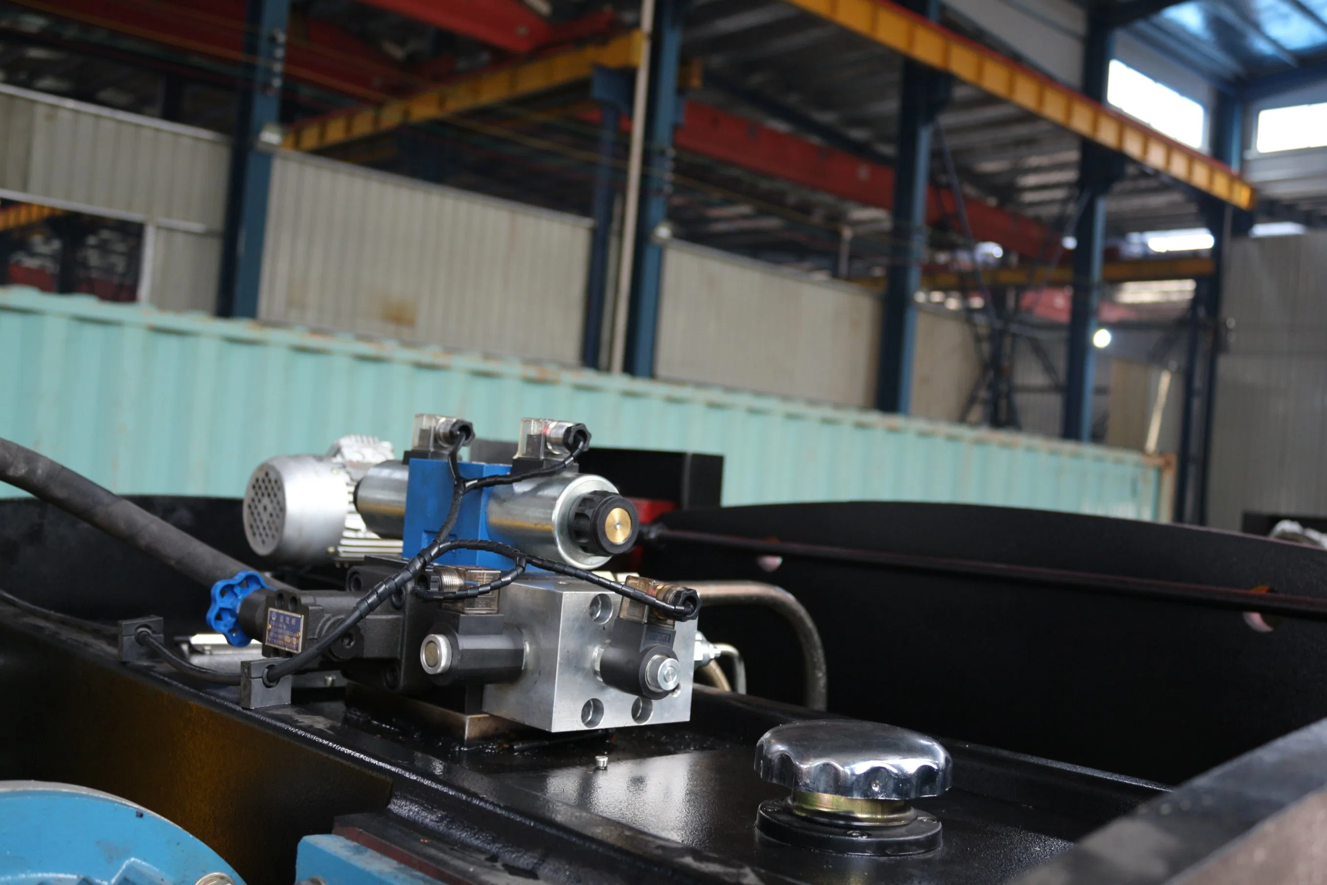 CNC/freno hidráulico de presión automática máquina de doblado de trabajo de lámina metálica