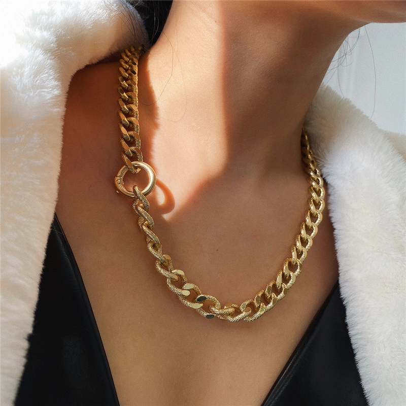 European and American Gold Hip-Hop Punk Cuban Chain Metal Thick Chain Single Layer Pattern Ring Fashion Jewellery Necklace for Women