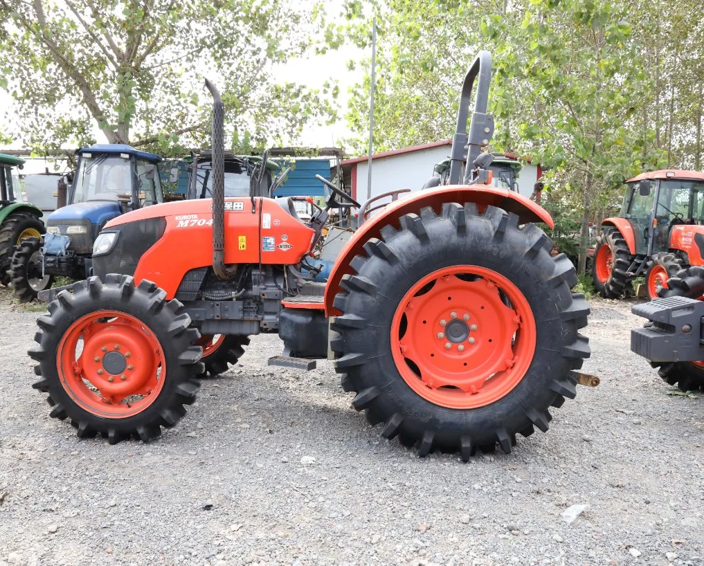 ملحقات المصنع 70HP 4WD Farm/Mini/Diesel/Small Garden/Agricultural الجرار