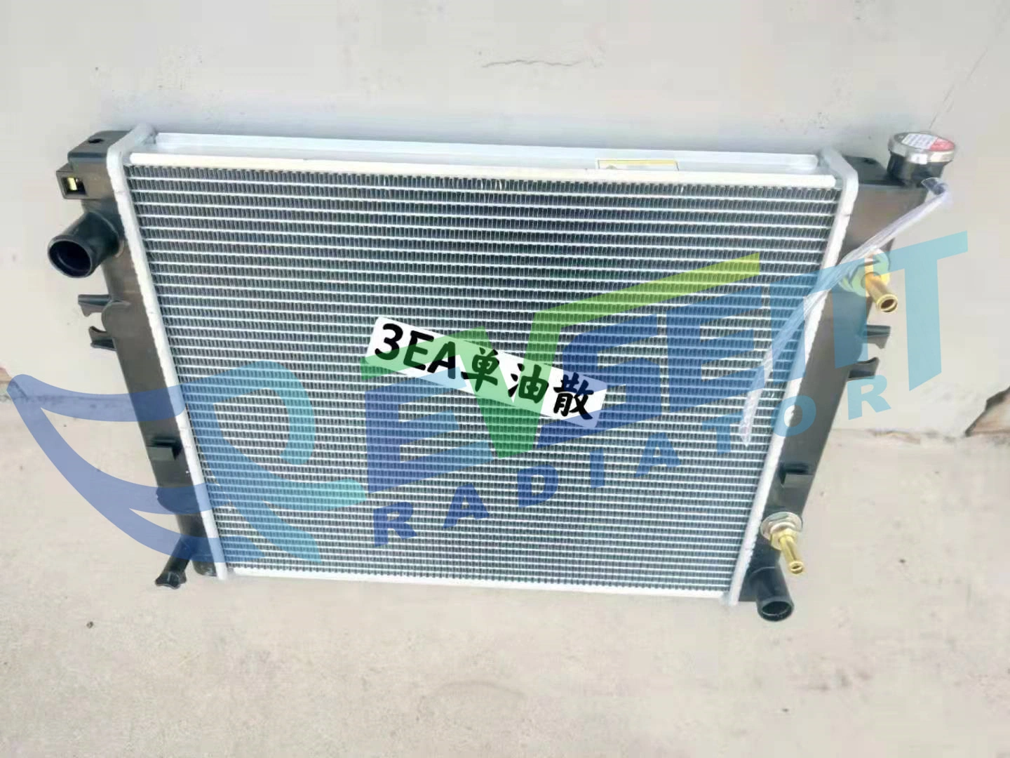 Auto Spare Parts Fork Lift Forklift Parts Radiator for Toyota Mitsubishi