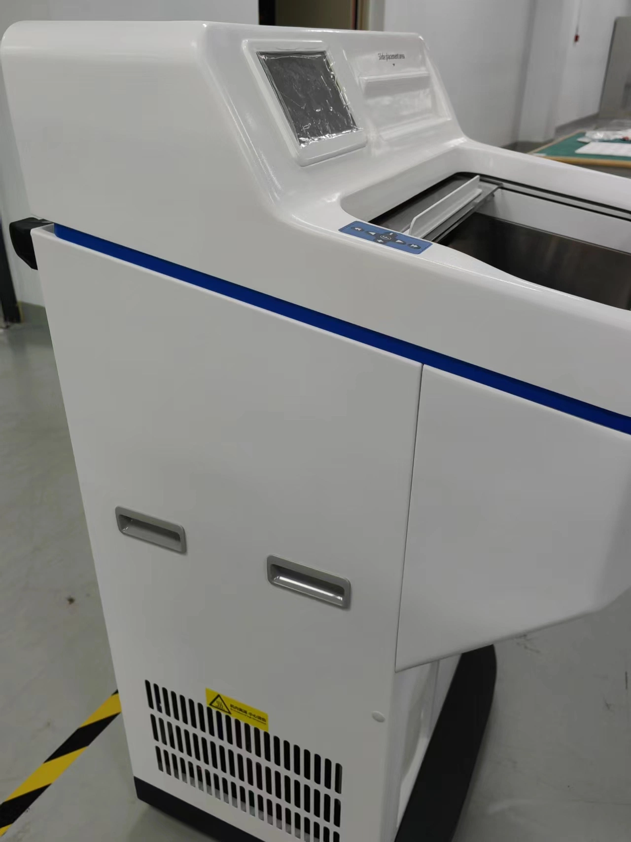 HS4000 المعدات المعملية الجهاز الهستوري الدليل الرقمي Cryo Hand Price Microtome Cryosat Original Factory