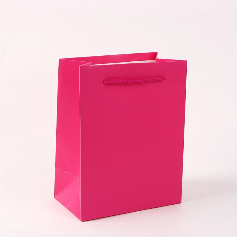 Großhandel/Lieferant einfache Papier Geschenkbeutel Kraftpapier Süßigkeiten Boxen mit Griffe Hochzeit Geburtstagsfeier Geschenk Verpackung Custom