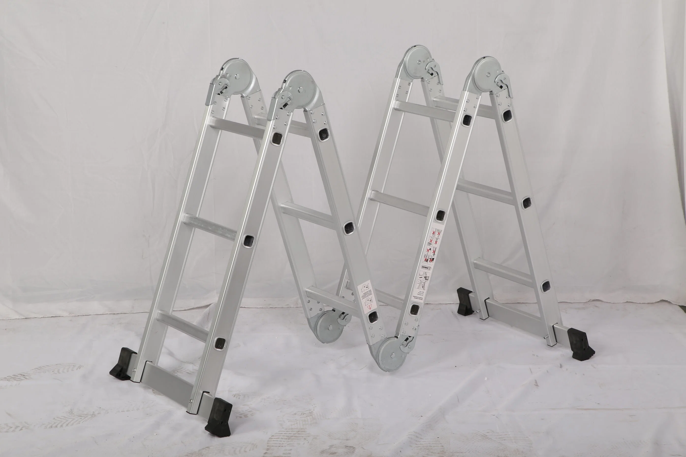 Folding Multi-Purpose Ladder with 8 Steps