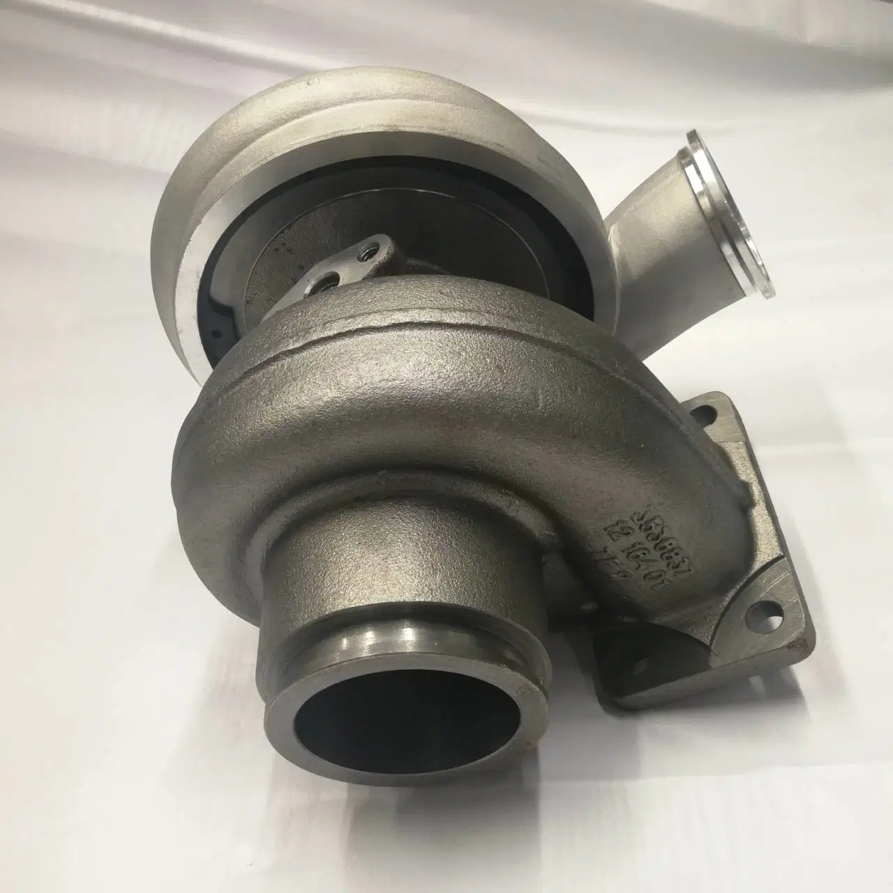 Construction Machinery Diesel Engine Parts 6btaa 6bt 6bt5.9 Holset Hx35 Turbocharger 4025330 4089345 4089711