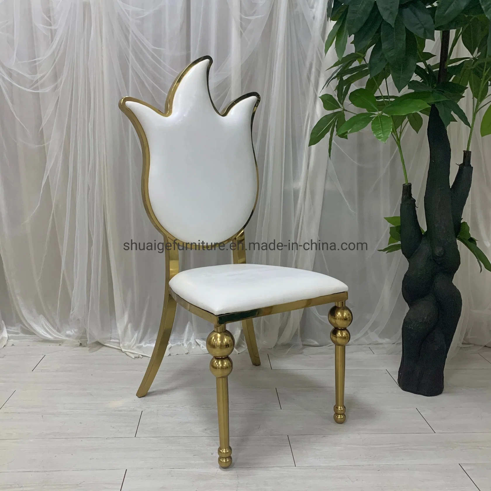 White PU Leather Back and Cushion Wedding Dining Chairs