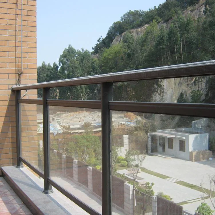 Colonne en aluminium de 6 mm avec verre trempé clair et fumé, pare-vent pour jardin, patio, terrasse et entrée.