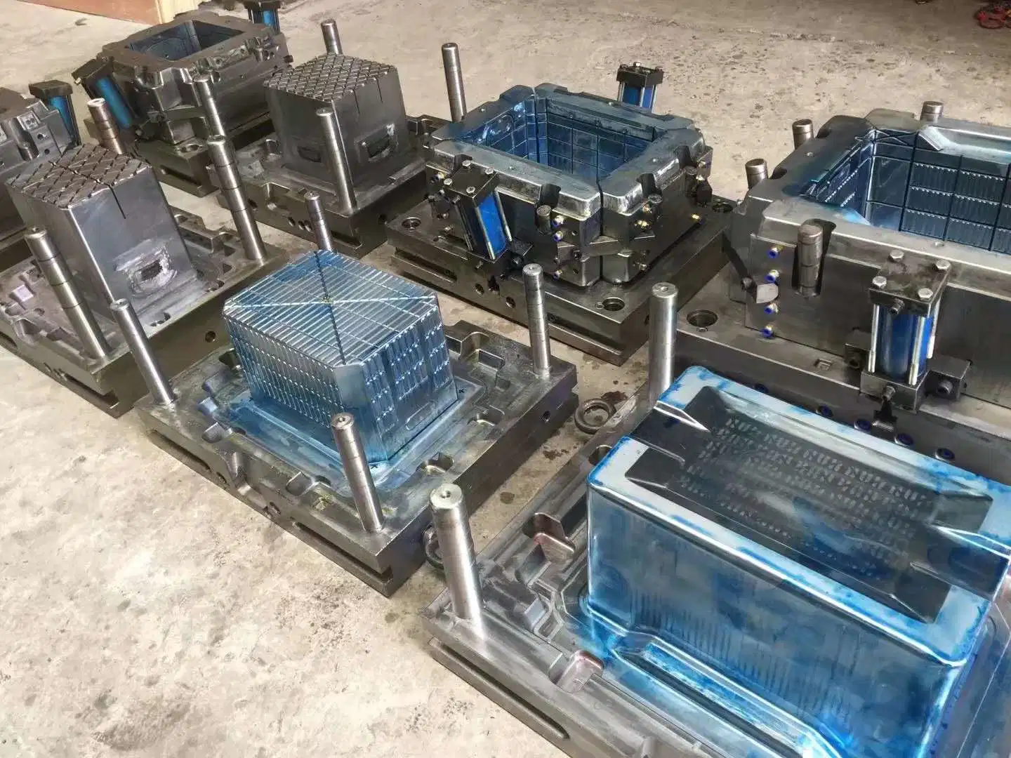 Plastic Fruit Basket Making Mold Custom 650 Ton Injection Molding Machine