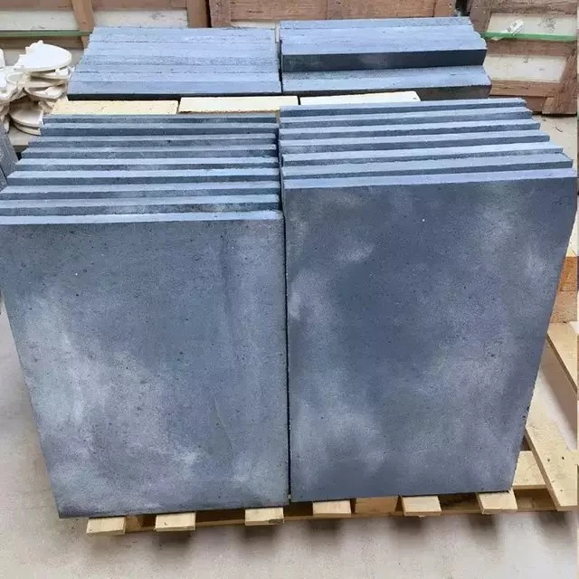 High Refractoriness Sic Plate Silicon Carbide Kiln Shelves for Kiln Furniture